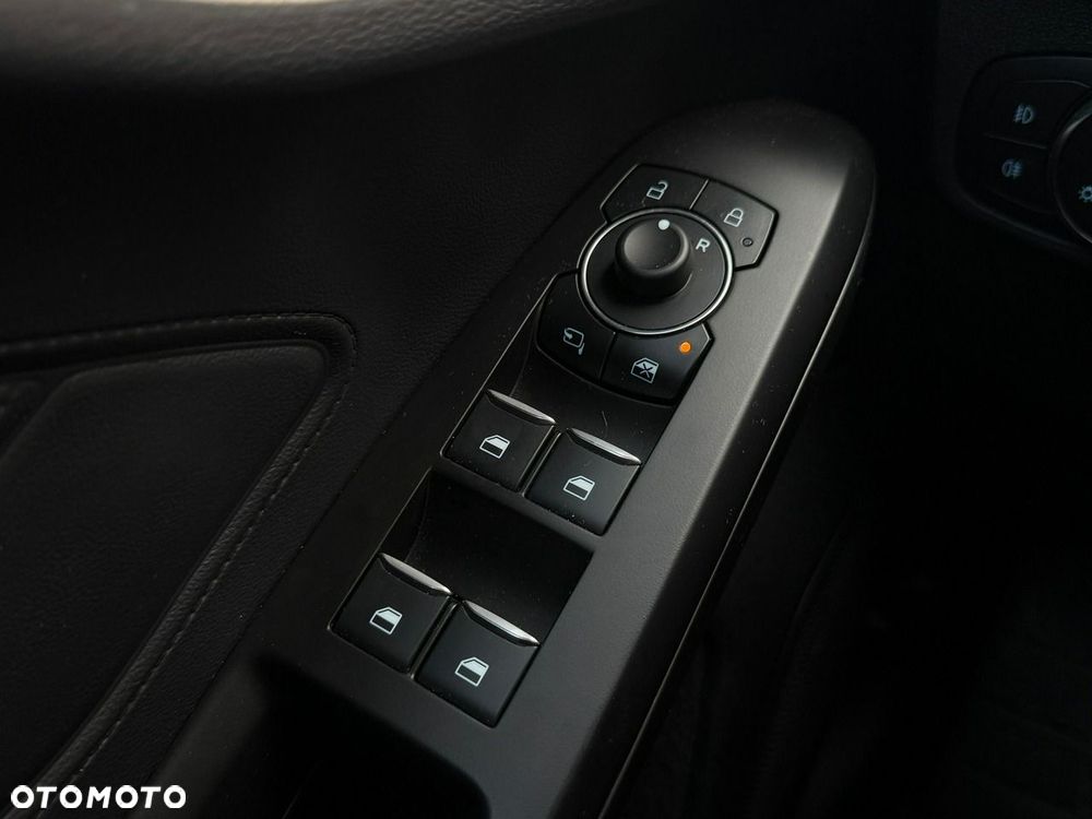 Ford Focus 1.5 EcoBlue STart-Stopp-System TITANIUM X - 15