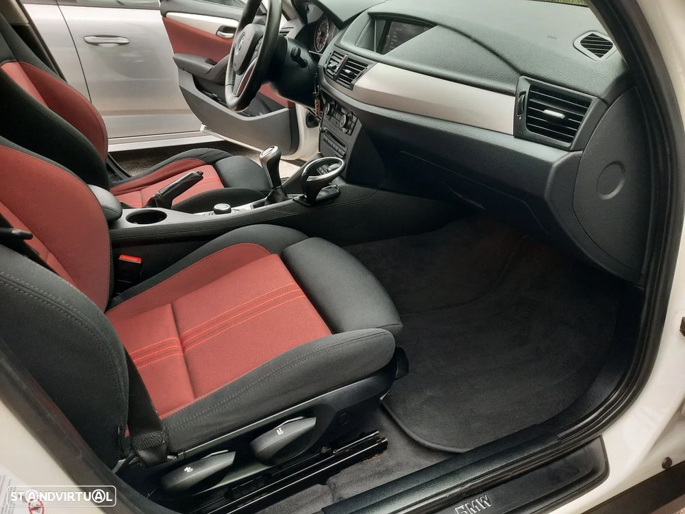 BMW X1 18 d xDrive Line Sport - 23