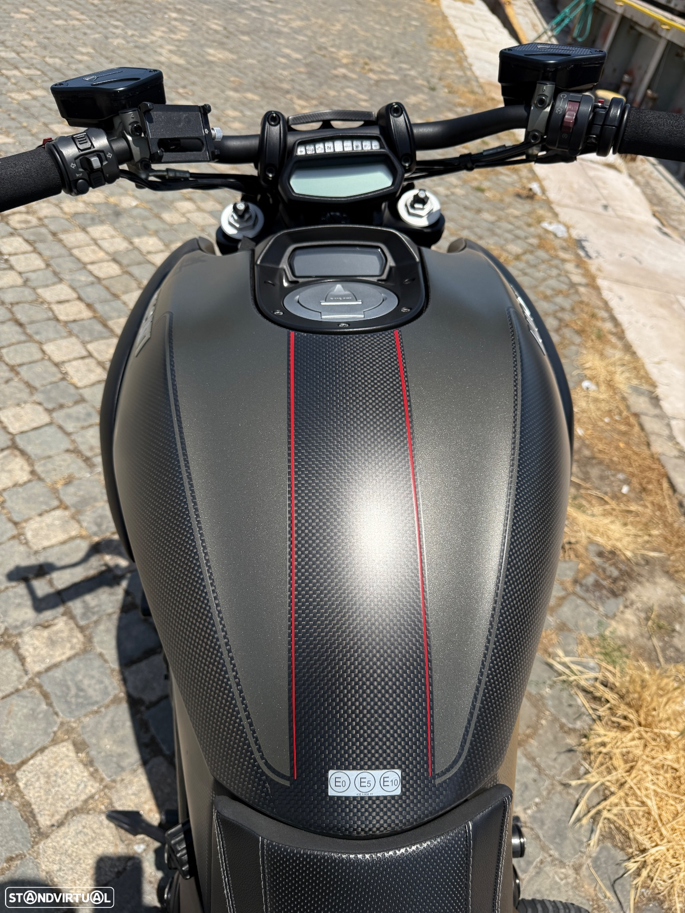 Ducati Diavel Carbon Edition - 19