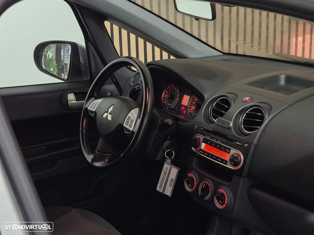 Mitsubishi Colt 1.3 Intense ClearTec - 12