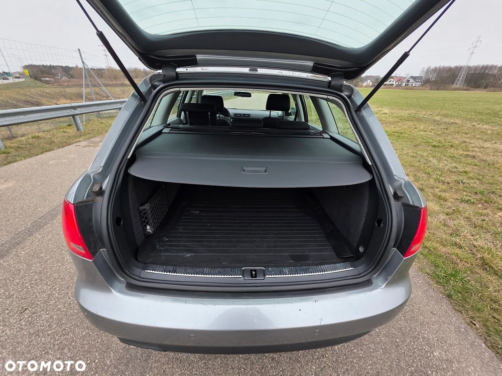 Audi A4 Avant 2.0 TDI DPF - 18