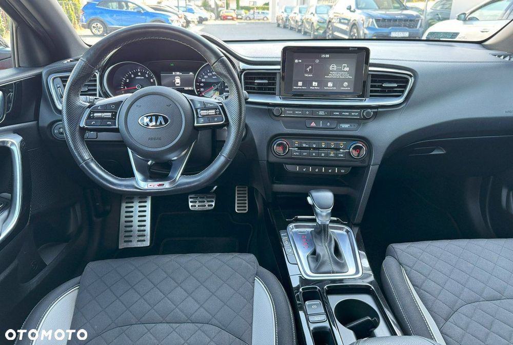 Kia ProCeed 1.4 T-GDI GT Line DCT - 24