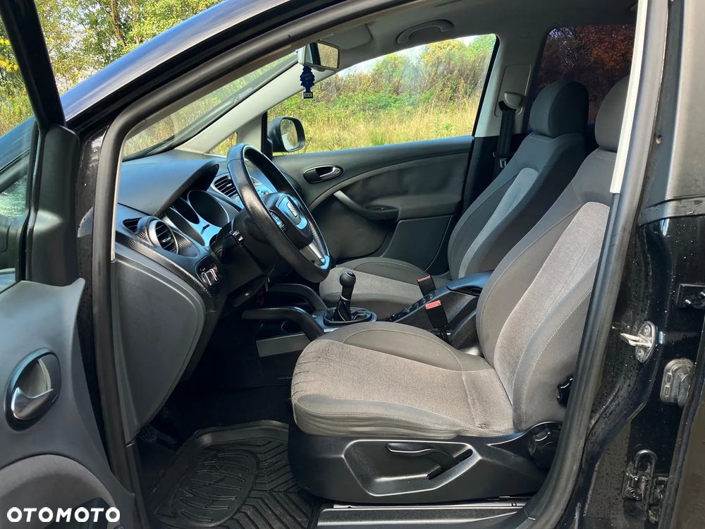 Seat Altea XL 1.6 TDI DPF CR Ecomotive Style - 29