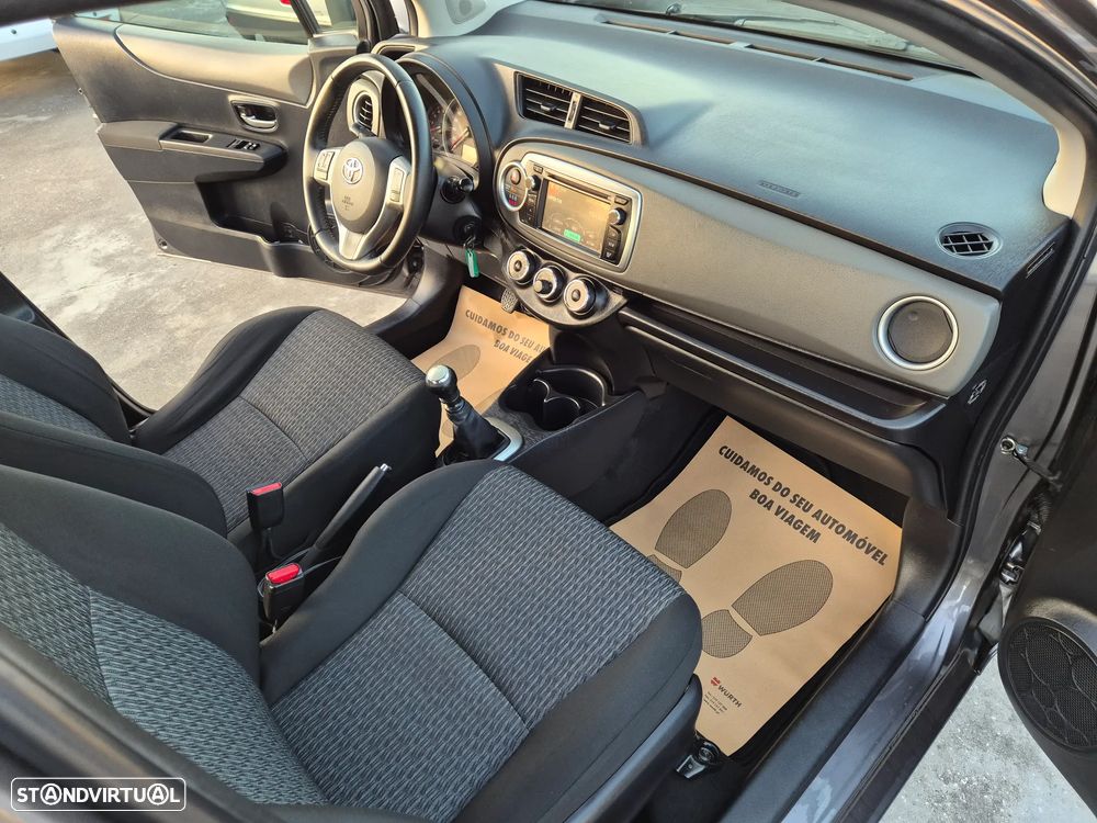 Toyota Yaris 1.4 D-4D Comfort+P.Style - 31