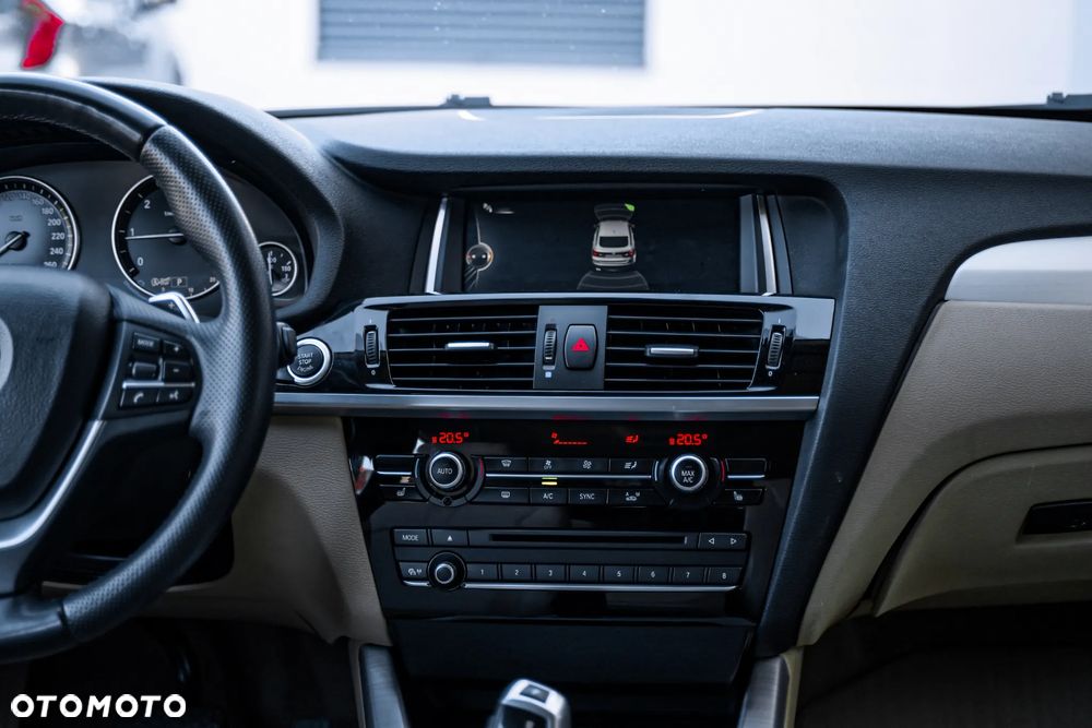 BMW X4 xDrive20d xLine - 13