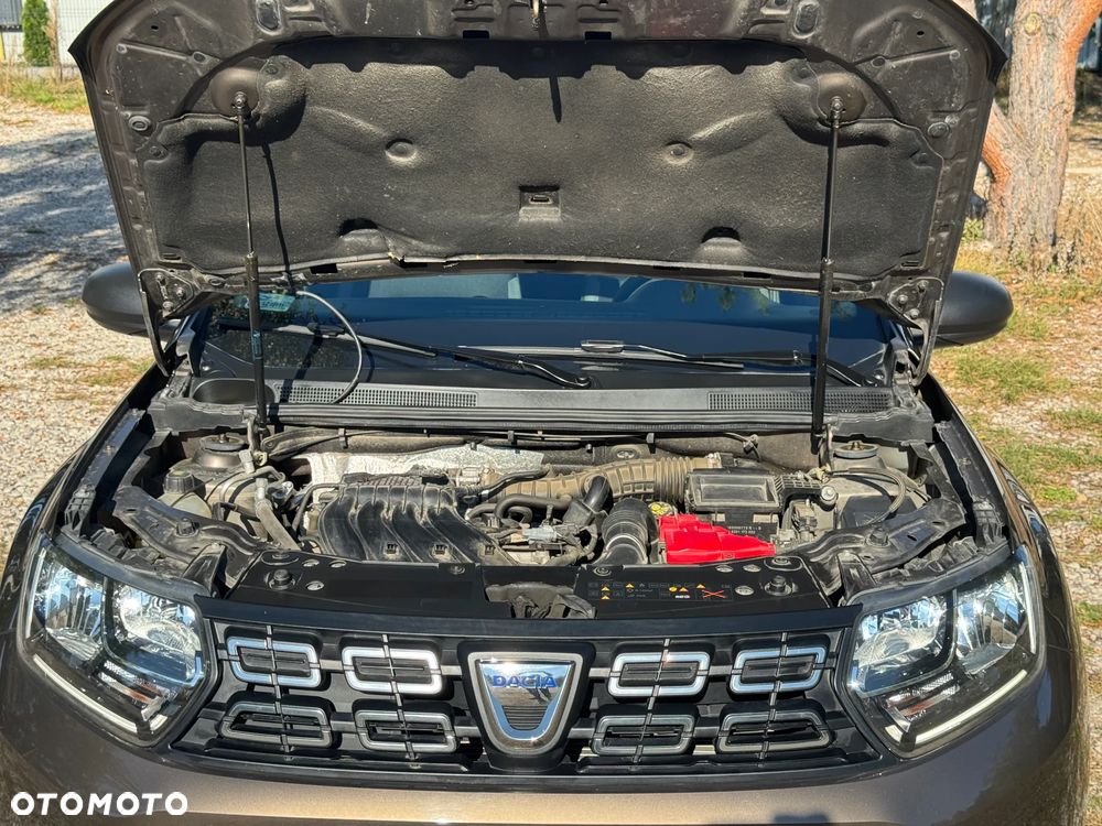 Dacia Duster 1.6 SCe Laureate S&S - 15