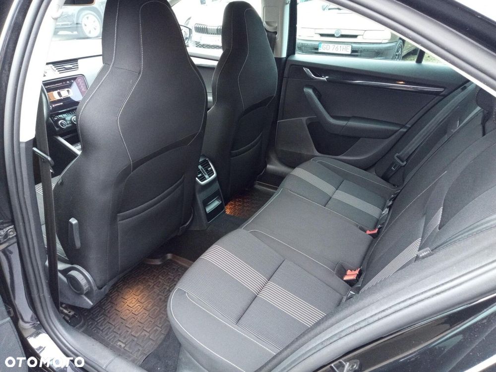 Skoda Octavia 1.4 TSI Style - 25