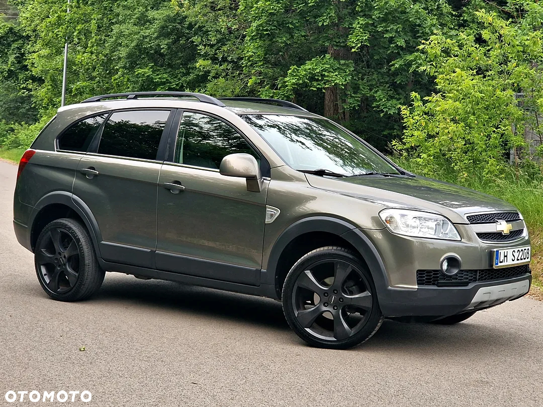 Chevrolet Captiva 2.4 2WD 7 Sitzer LS Family Edition - 10