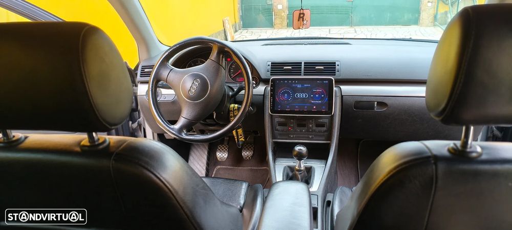 Audi A4 Avant 1.9 TDI m6 Exclusive - 5