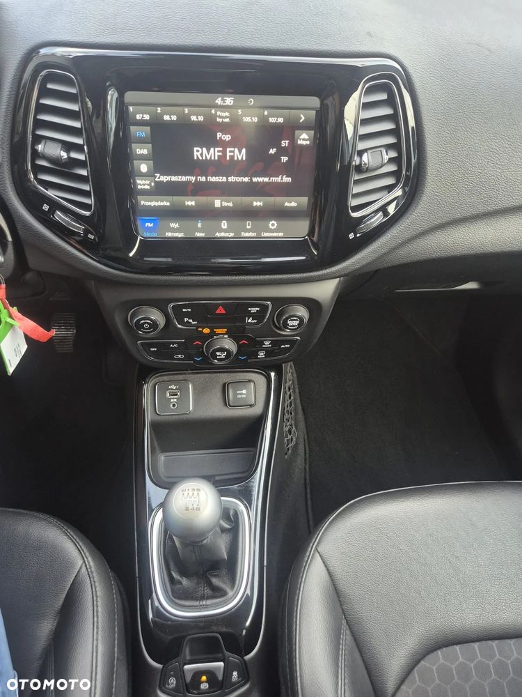 Jeep Compass 1.6 MJD Limited FWD S&S - 19
