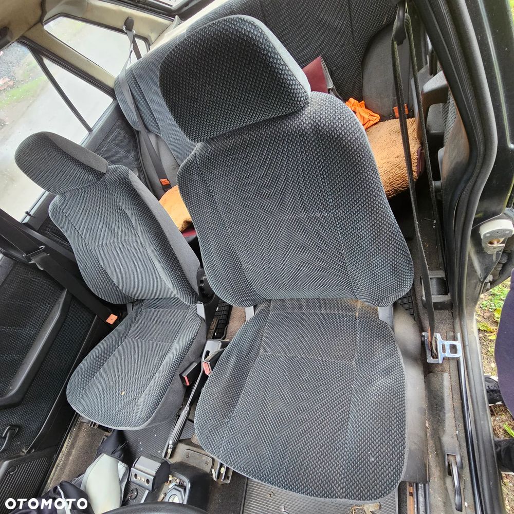 FSO Polonez Caro 16. GLI (1995) pojazd na części: maska, zderzak, drzwi, szyby, lusterka, chłodnica ... - 11