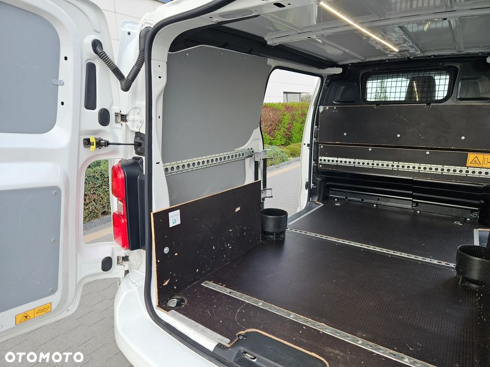 Peugeot Expert Jumper Scudo Proace Combo - 18