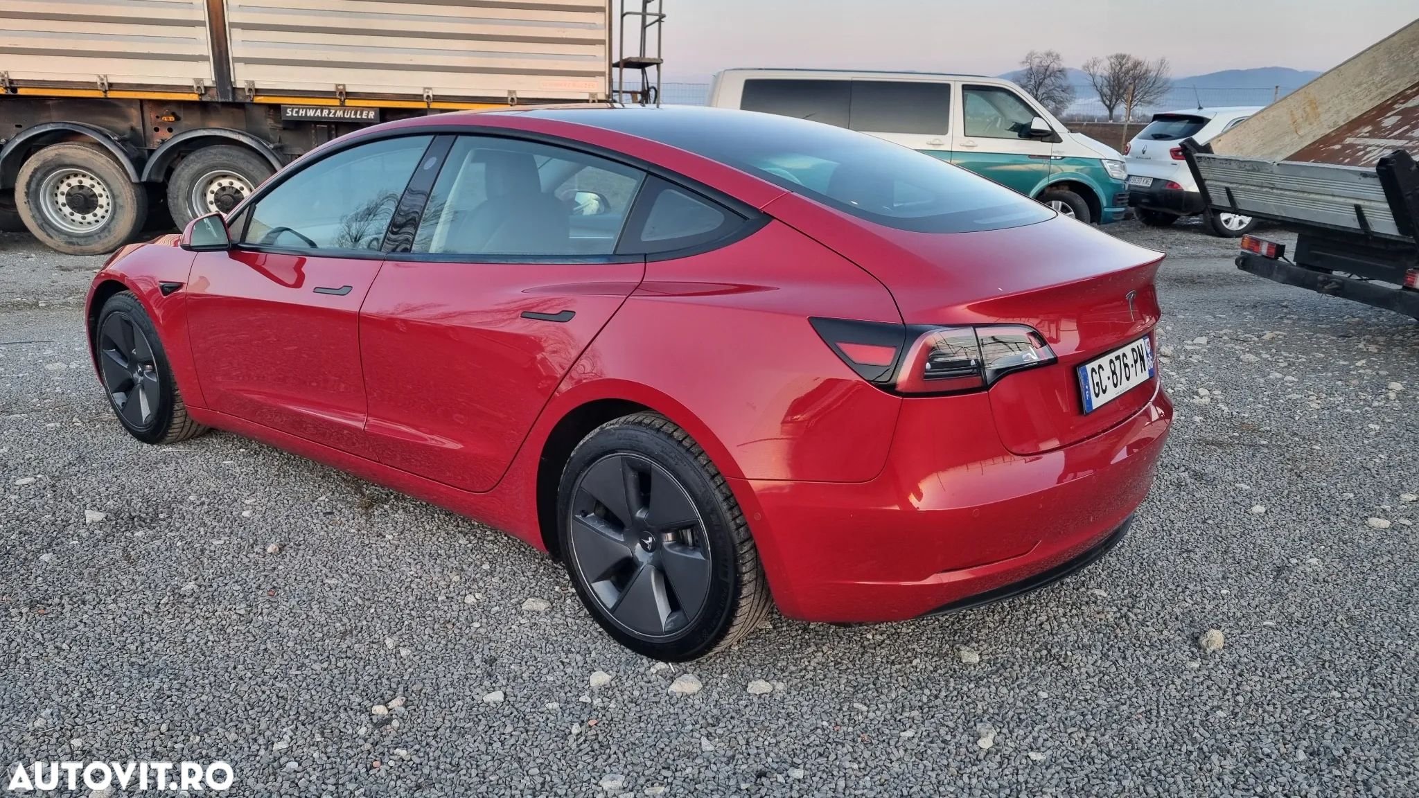 Tesla Model 3 Langstreckenbatterie Allradantrieb Dual Motor - 18