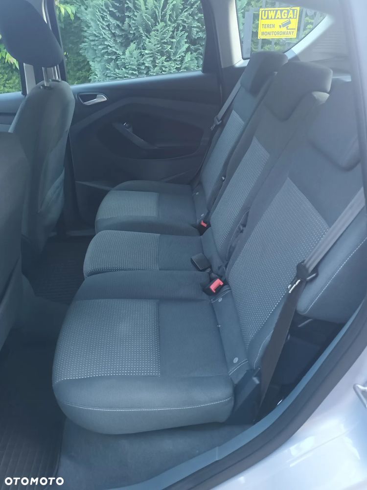 Ford C-MAX - 12