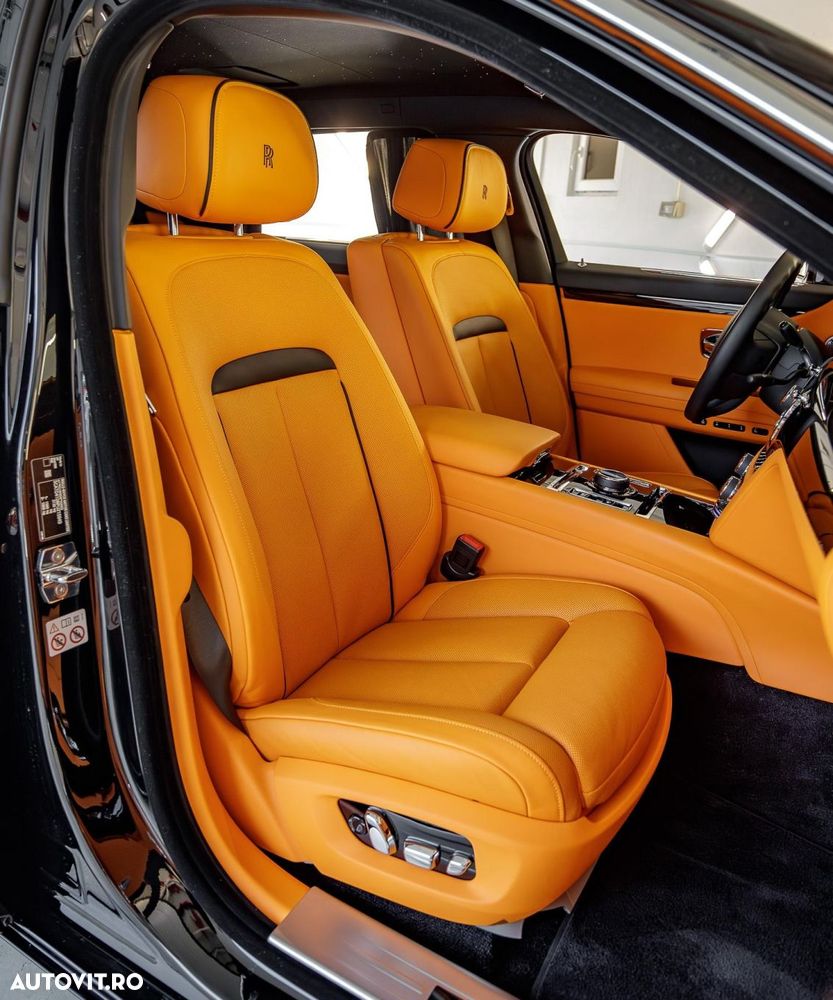 Rolls-Royce Ghost - 15
