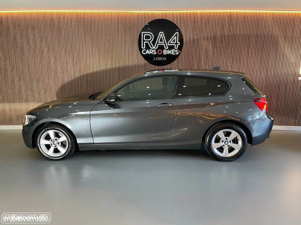 BMW 116 d Aut. Sport Line - 2