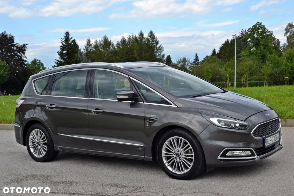 Ford S-Max 2.0 TDCi 4WD Vignale PowerShift - 4