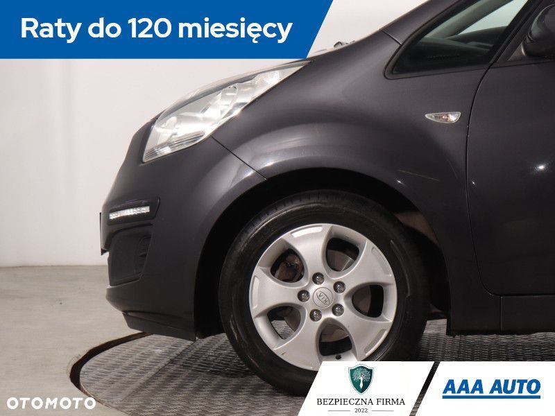 Kia Venga - 16