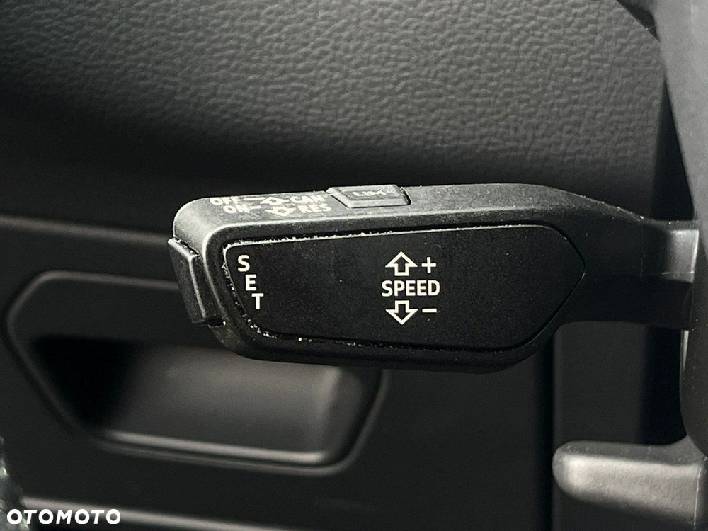 Audi A6 Avant 40 TDI quattro S tronic - 24