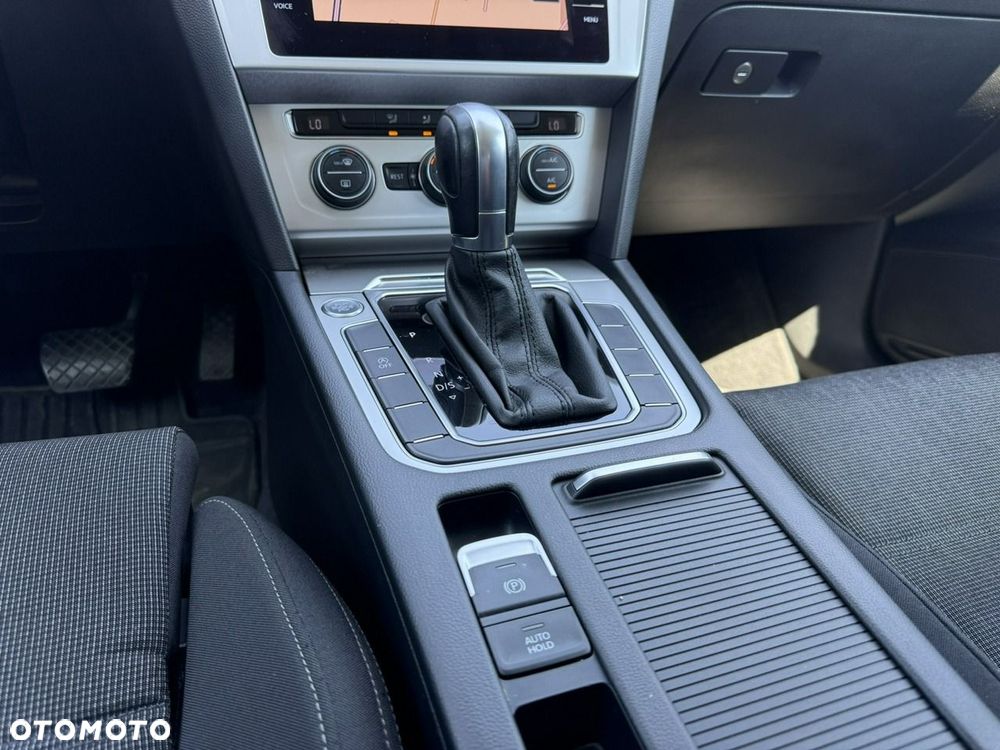 Volkswagen Passat Variant 2.0 TDI BMT Comfortline DSG - 18