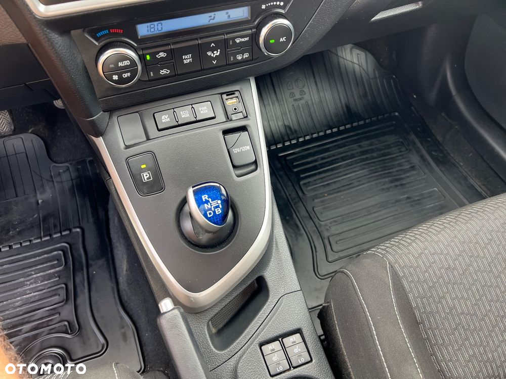 Toyota Auris 1.8 VVT-i Hybrid Automatik Touring Sports Comfort - 17