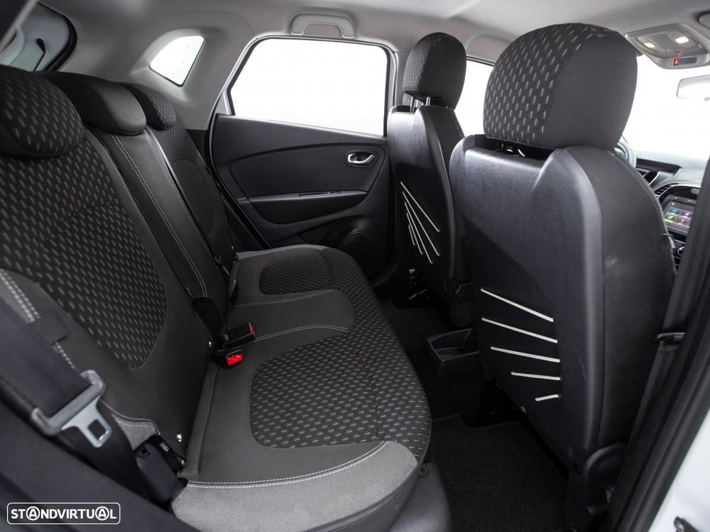 Renault Captur 0.9 TCE Exclusive - 11