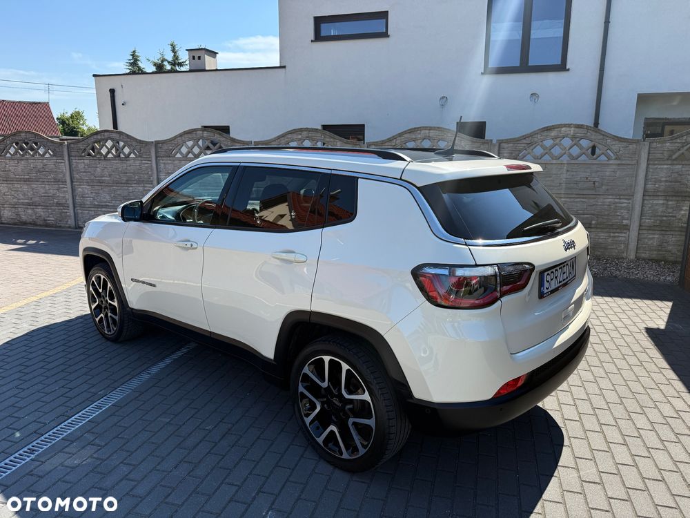 Jeep Compass - 4