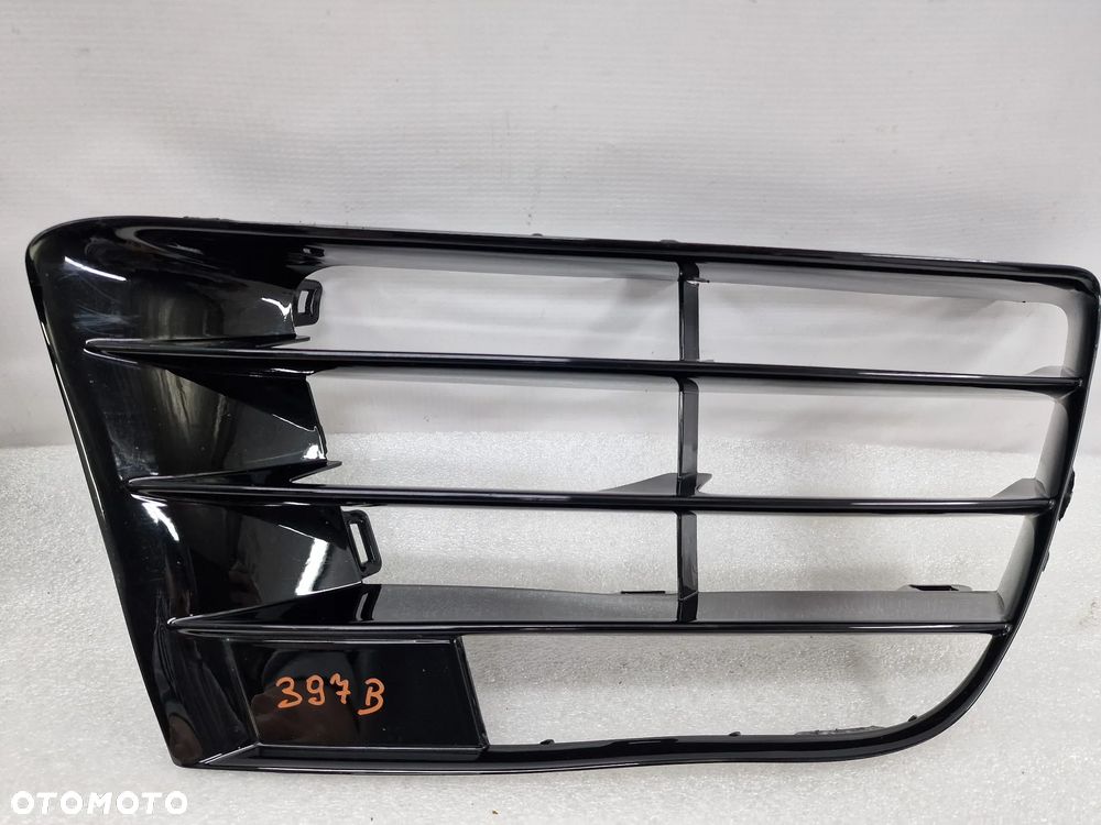VW SCIROCCO 1K8 R20 / R-LINE LEWA + PRAWA KRATKA BOCZNA / KIERUNKOWSKAZ / LED  , NR 1K8853665D / 1K8853666D / 1K8853949 , NR AUKCJI KR397 - 6