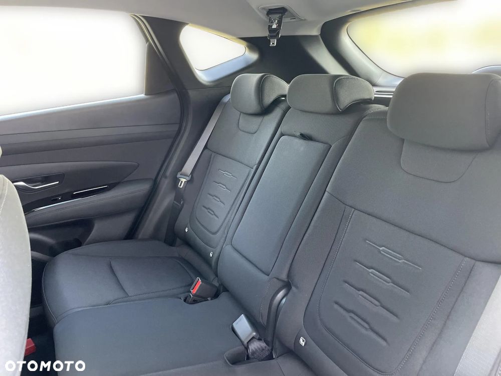 Hyundai Tucson 1.6 T-GDi HEV Smart 2WD - 17