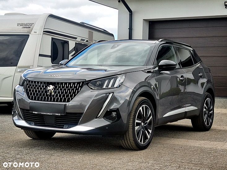 Peugeot 2008 PureTech 130 EAT8 GT - 8