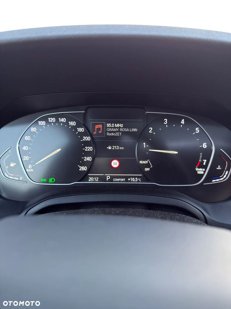 BMW Seria 3 330i xDrive Sport Line - 11