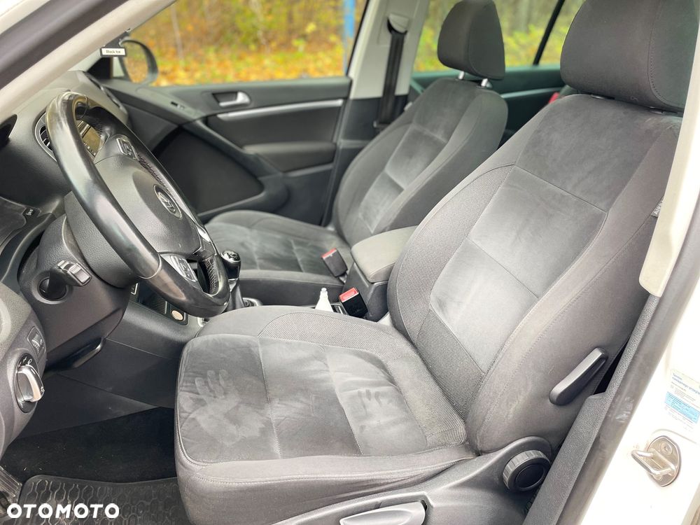 Volkswagen Tiguan - 14
