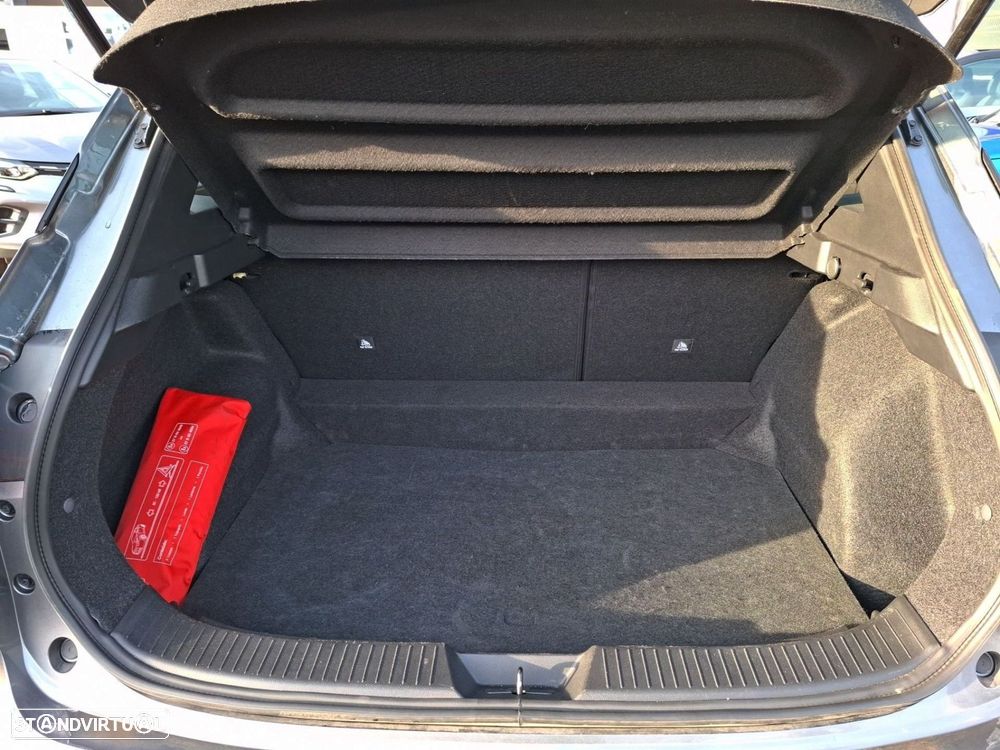 Nissan Qashqai 1.3 DIG-T Acenta LED+R - 25