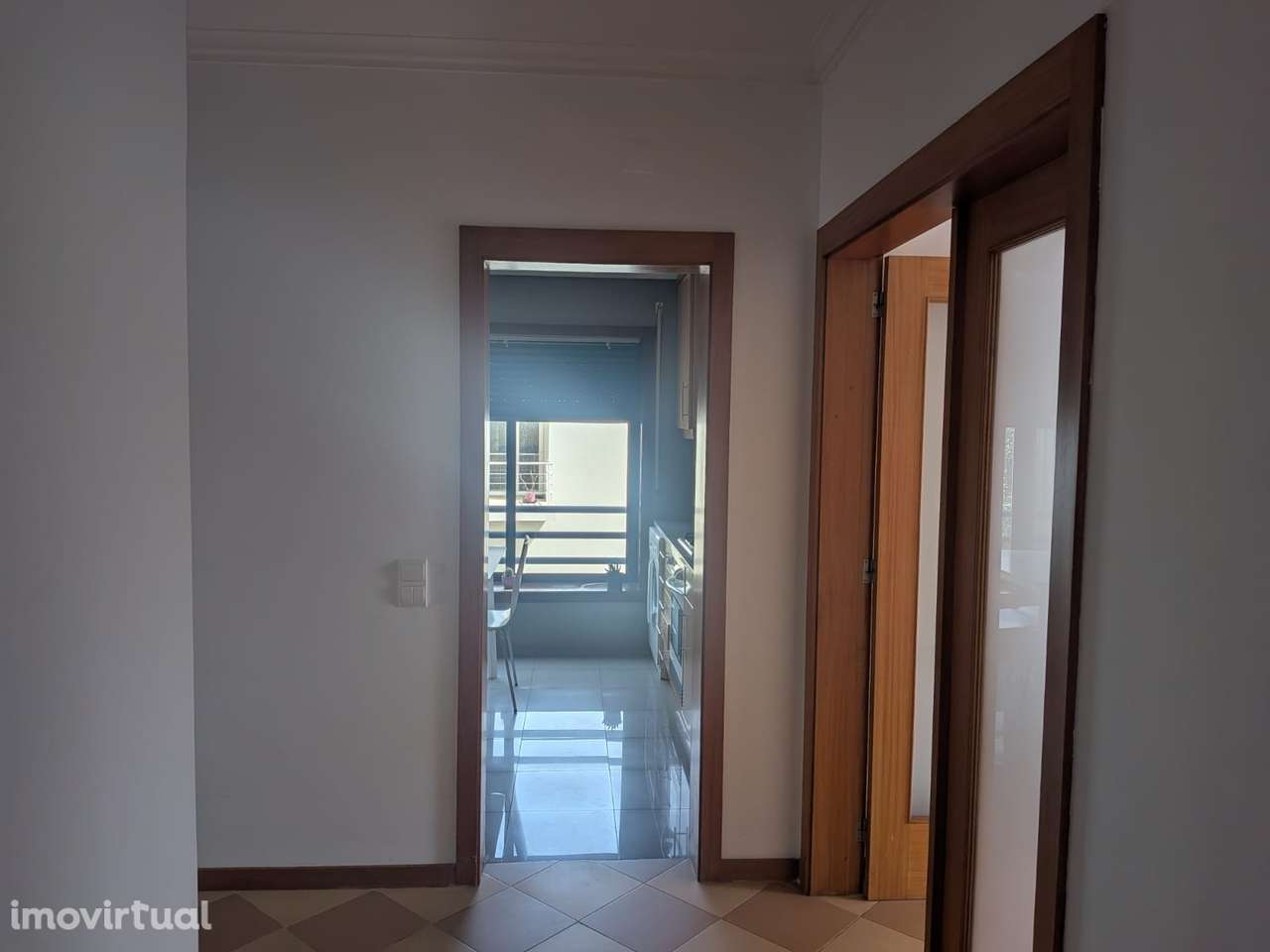 T2 com lugar de garagem - Grande imagem: 5/17