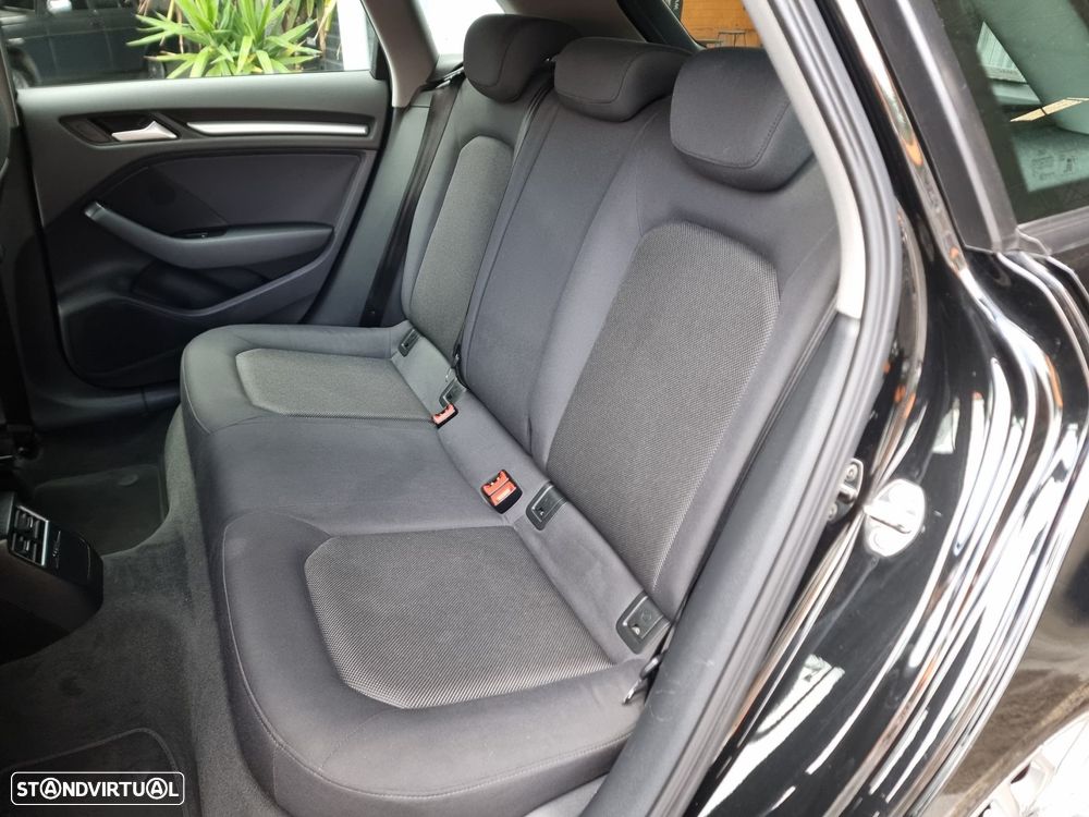 Audi A3 Sportback 1.6 TDI - 5