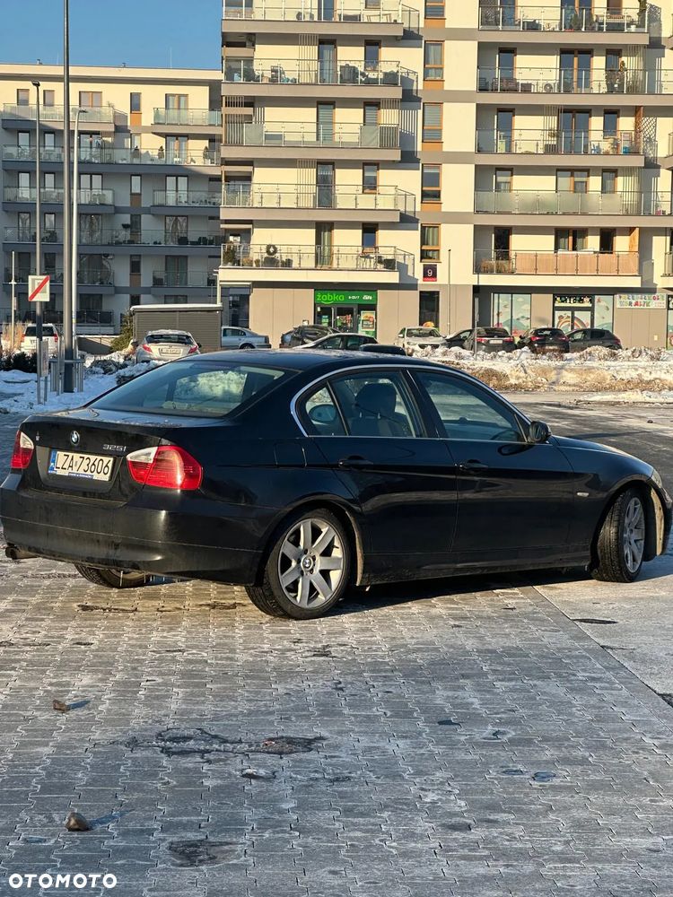 BMW Seria 3 325i - 14