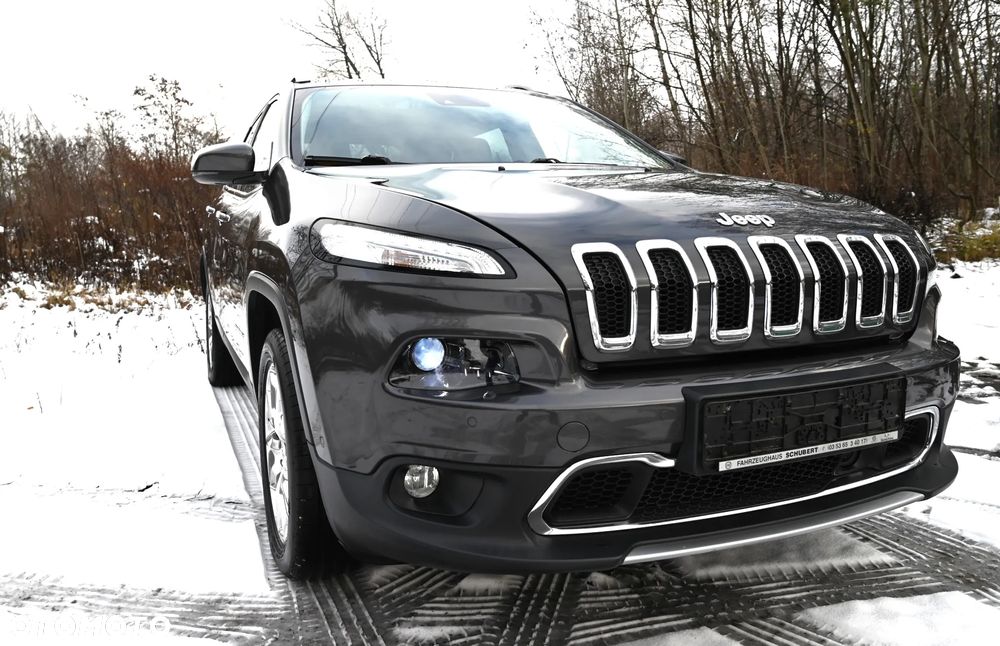 Jeep Cherokee - 2