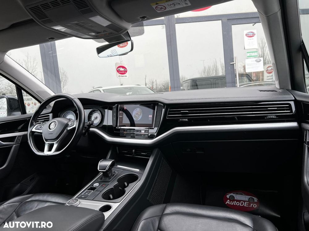 Volkswagen Touareg V6 TDI 4MOTION Style - 6