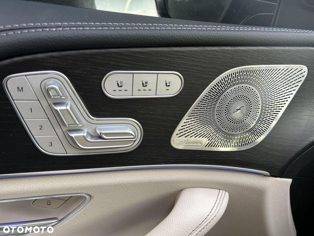 Mercedes-Benz GLS - 15