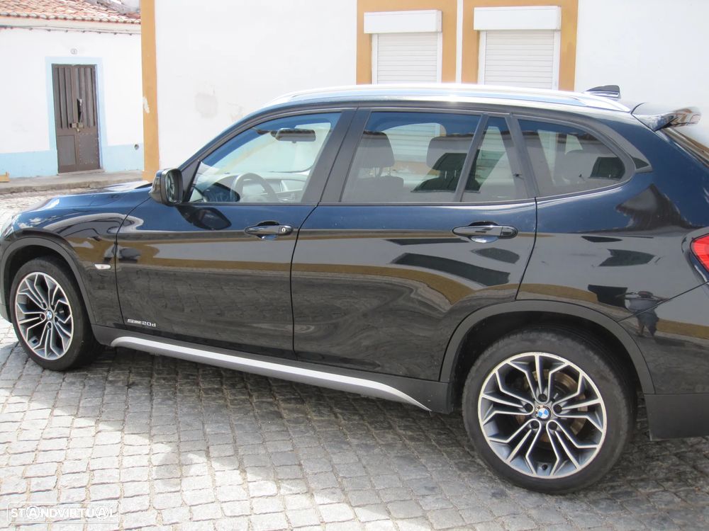 BMW X1 20 d sDrive Pack M - 4