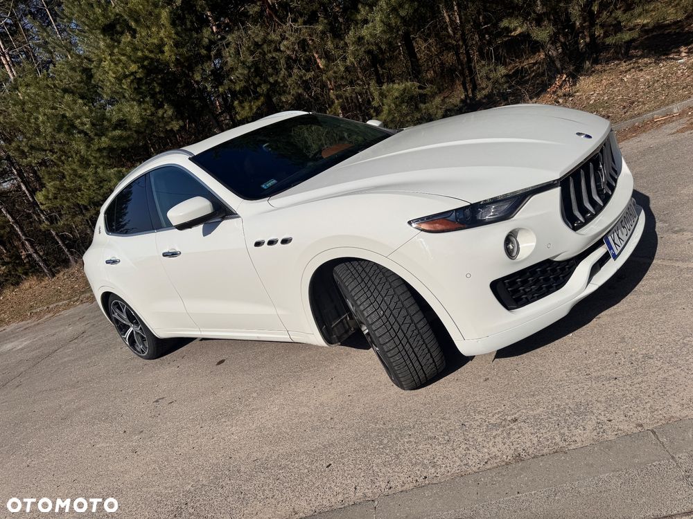 Maserati Levante S - 3