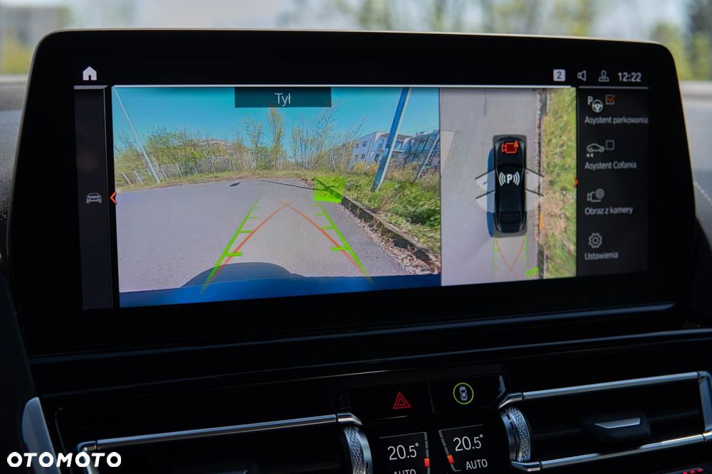 BMW Seria 8 840d xDrive mHEV - 28