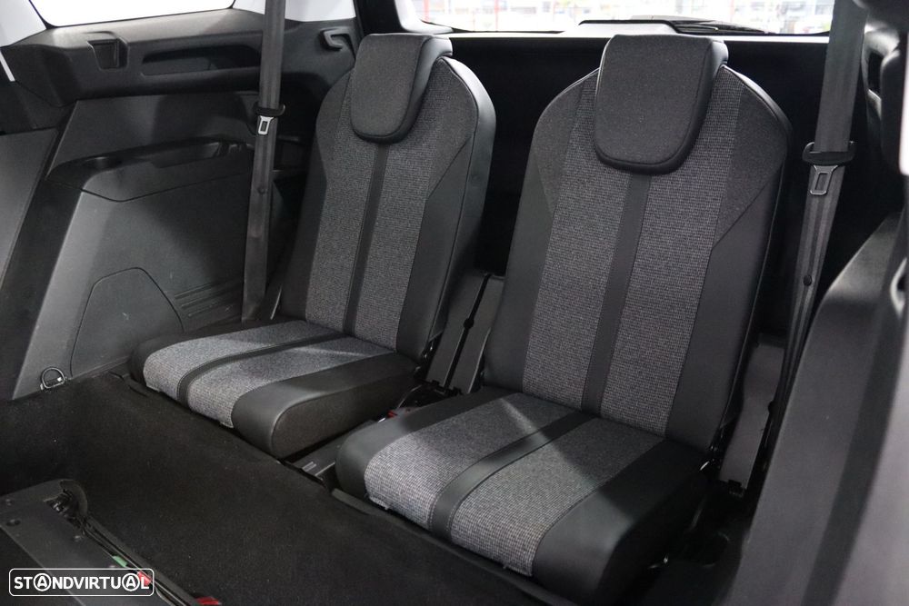 Peugeot 5008 1.2 PureTech Allure EAT8 - 15