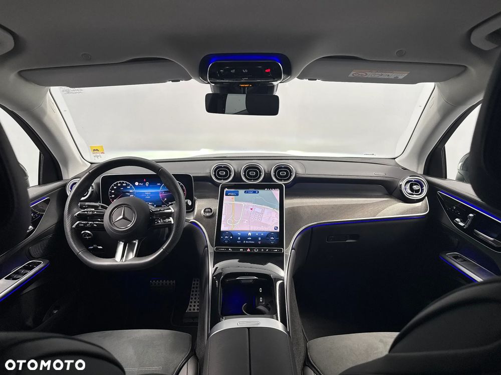 Mercedes-Benz GLC 220 d mHEV 4-Matic AMG Line - 23