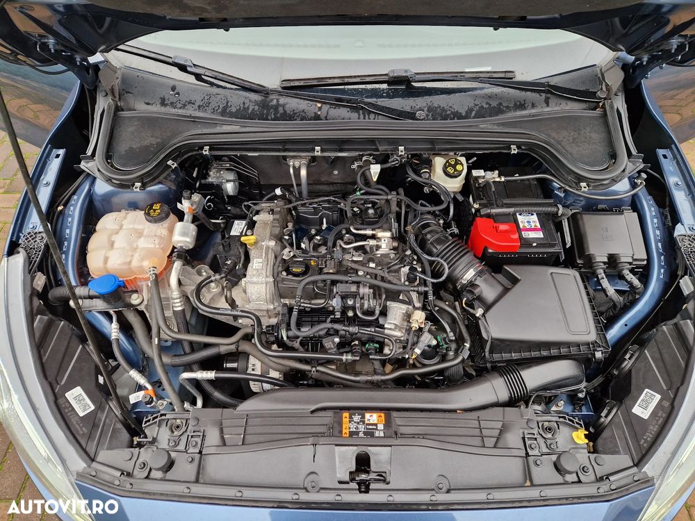 Ford Focus 1.0 EcoBoost Titanium Business - 28