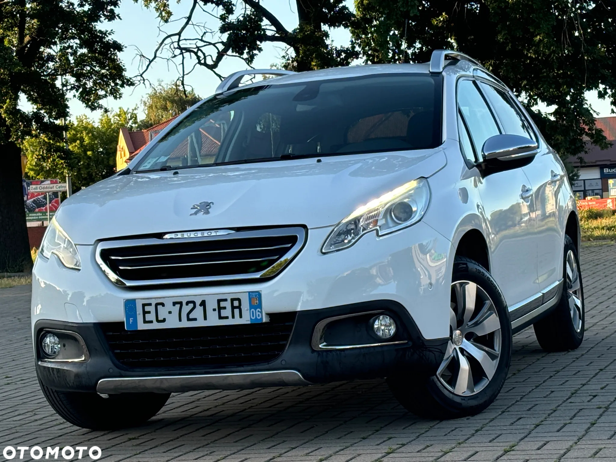 Peugeot 2008 1.2 Pure Tech Crossway S&S EAT6 - 2