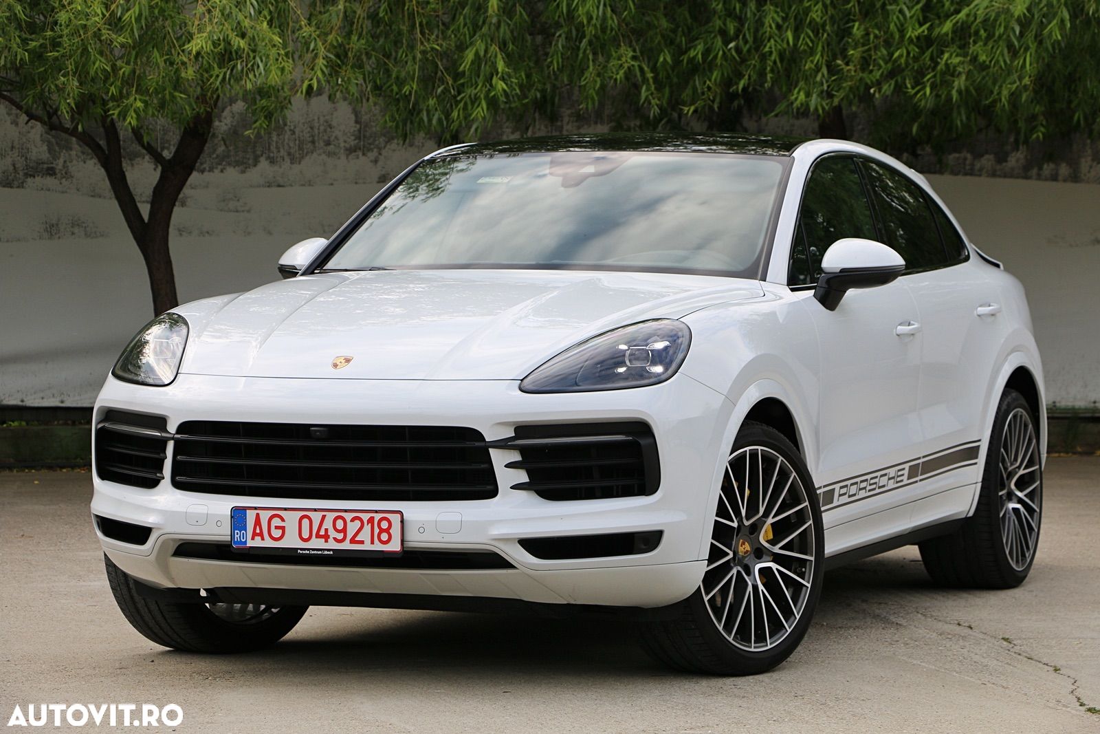 Porsche Cayenne Coupe - 1