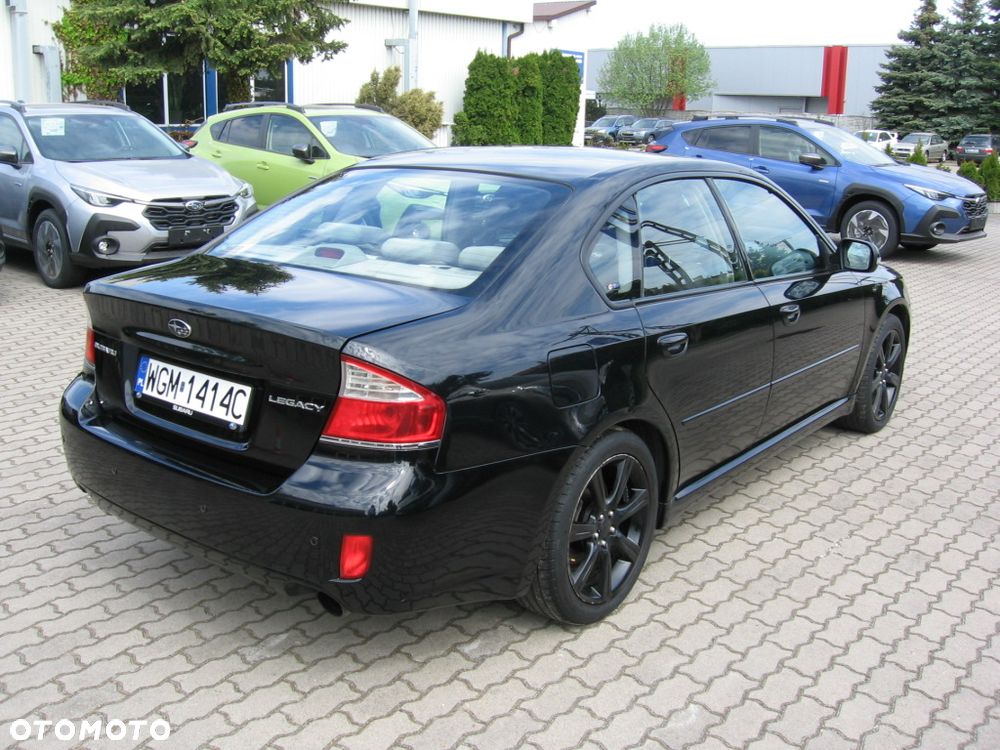 Subaru Legacy 2.0RC - 5
