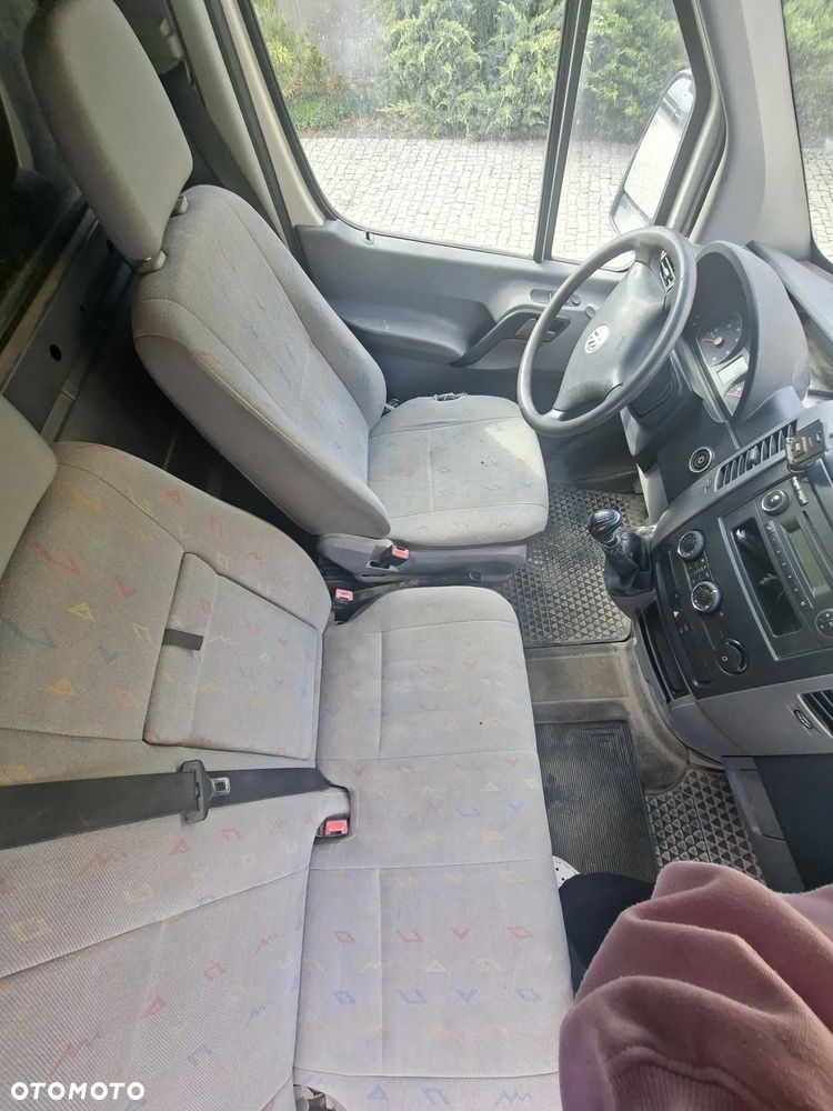 Volkswagen Crafter - 2