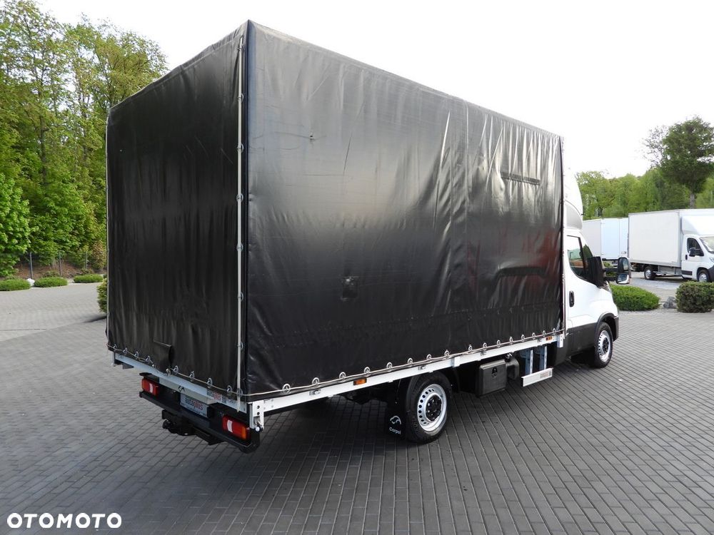 Iveco DAILY 35S18 PLANDEKA 10 PALET WEBASTO TEMPOMAT NAWIGACJA LEDY AUTOMAT HI-MATIC KLIMATYZACJA  180KM - 4